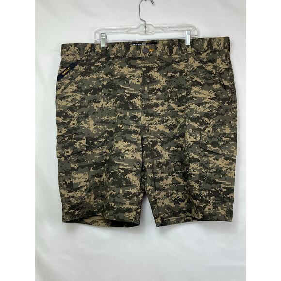 Ariat Other - NWOT Ariat Men's Size 42 Camo Rebar M4 Relaxed Fit Straight Cargo Denim Shorts